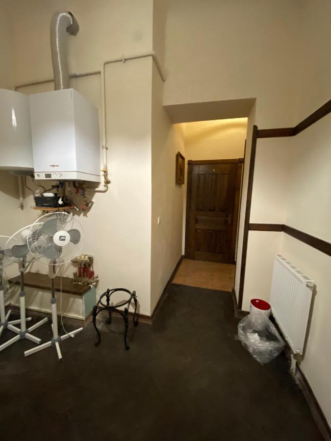 Апартаменти Королівські На Вулиці Лесі Українки 19 Lvov Exteriér fotografie