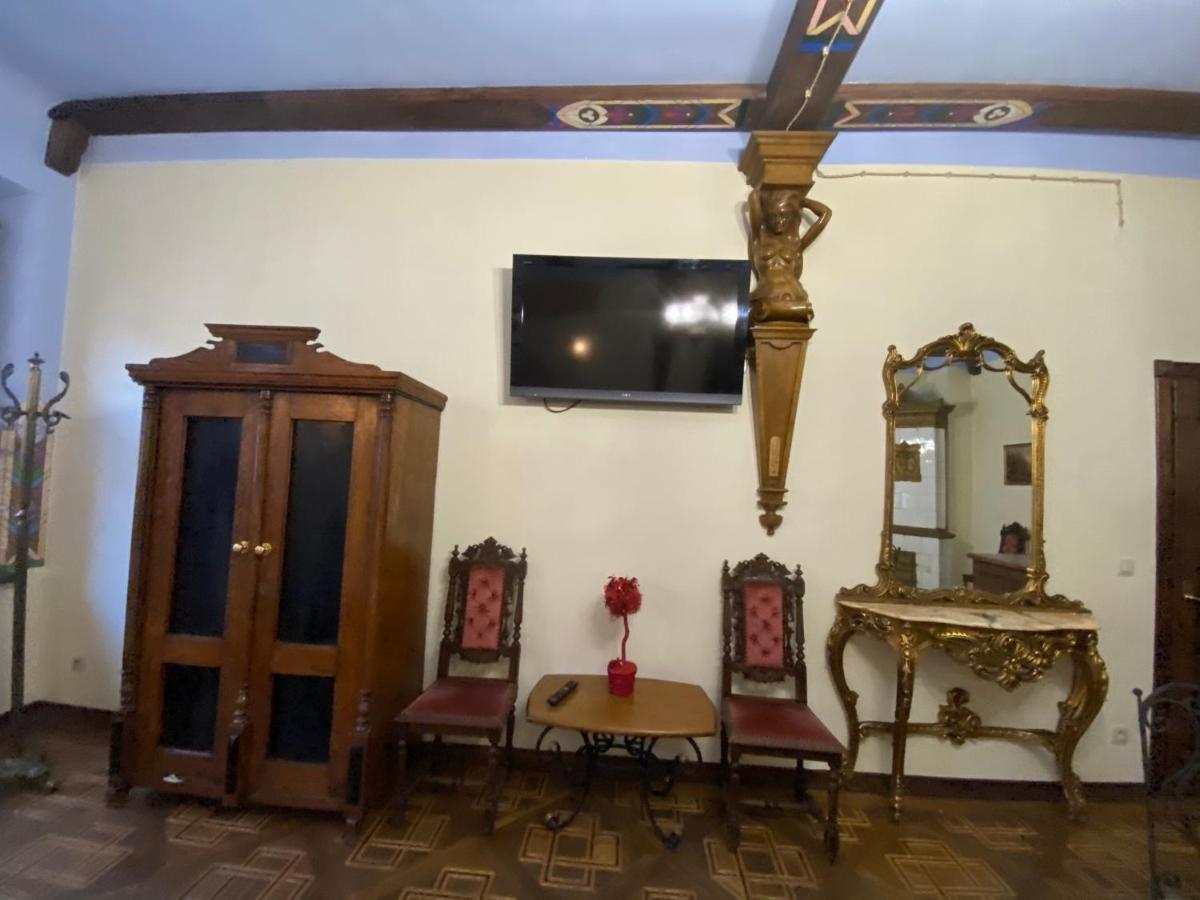 Апартаменти Королівські На Вулиці Лесі Українки 19 Lvov Exteriér fotografie