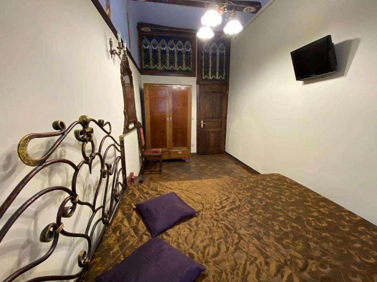 Апартаменти Королівські На Вулиці Лесі Українки 19 Lvov Exteriér fotografie