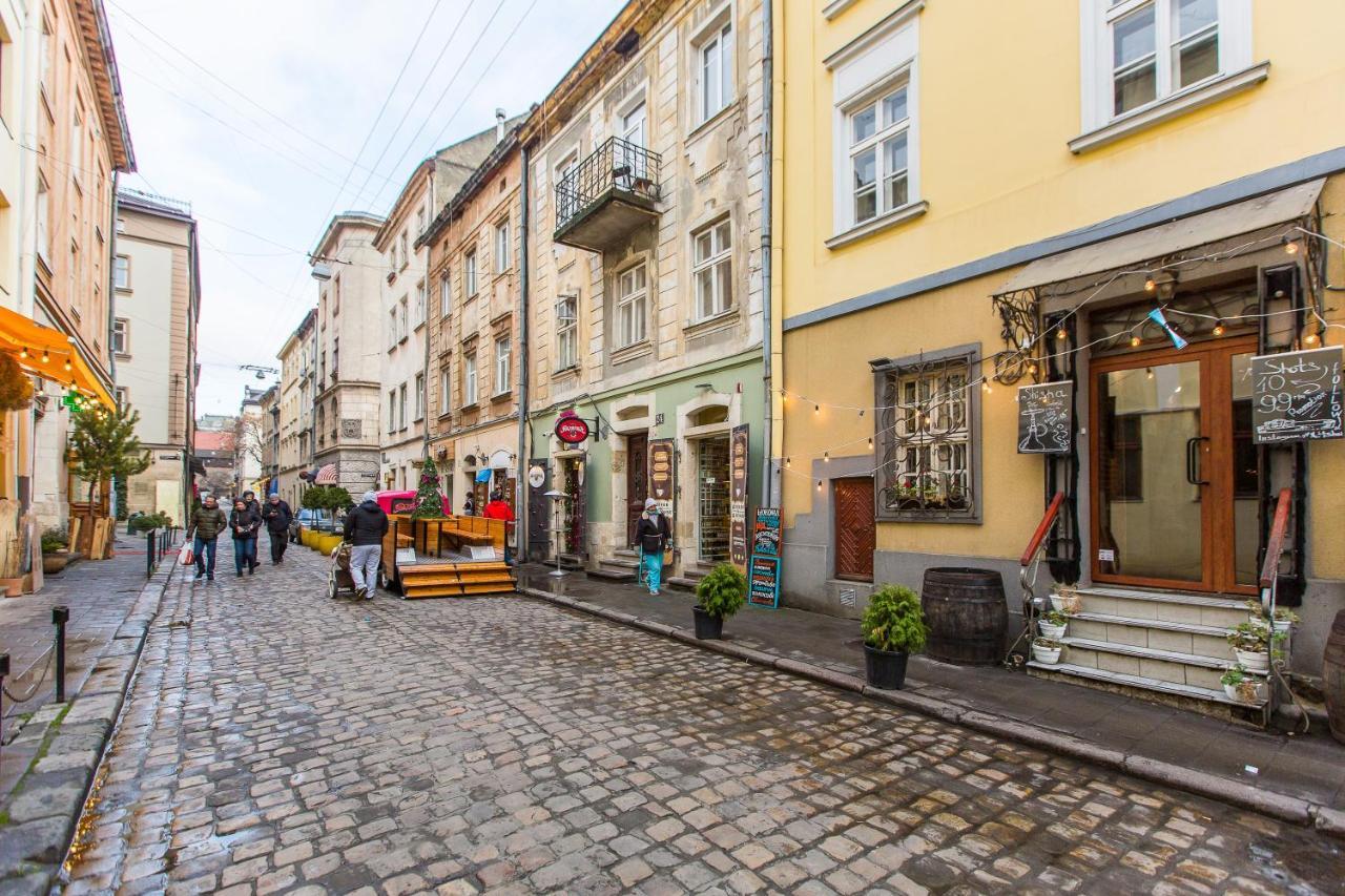 Апартаменти Королівські На Вулиці Лесі Українки 19 Lvov Exteriér fotografie